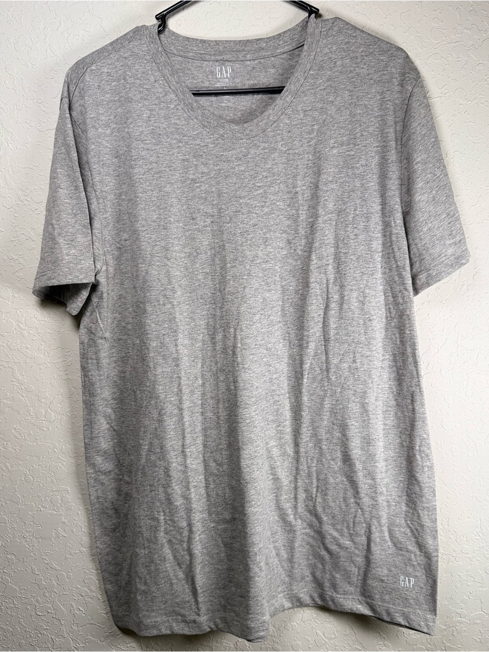 GAP Gray Crew Neck Essential T-Shirt Men’s Large Short Sleeve Tee